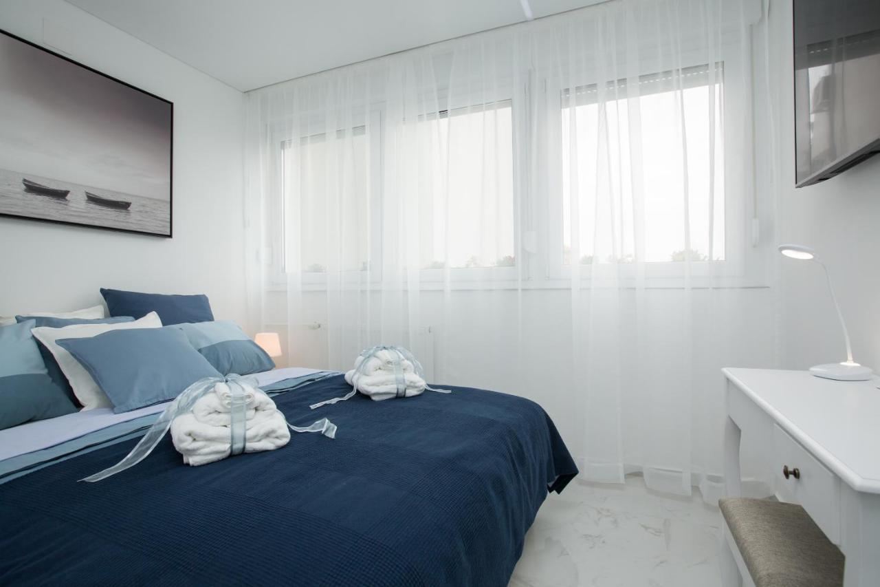 Appartamento Modern & Luxury Apt Zagreb Airport W/ Free Wifi Velika Gorica Esterno foto