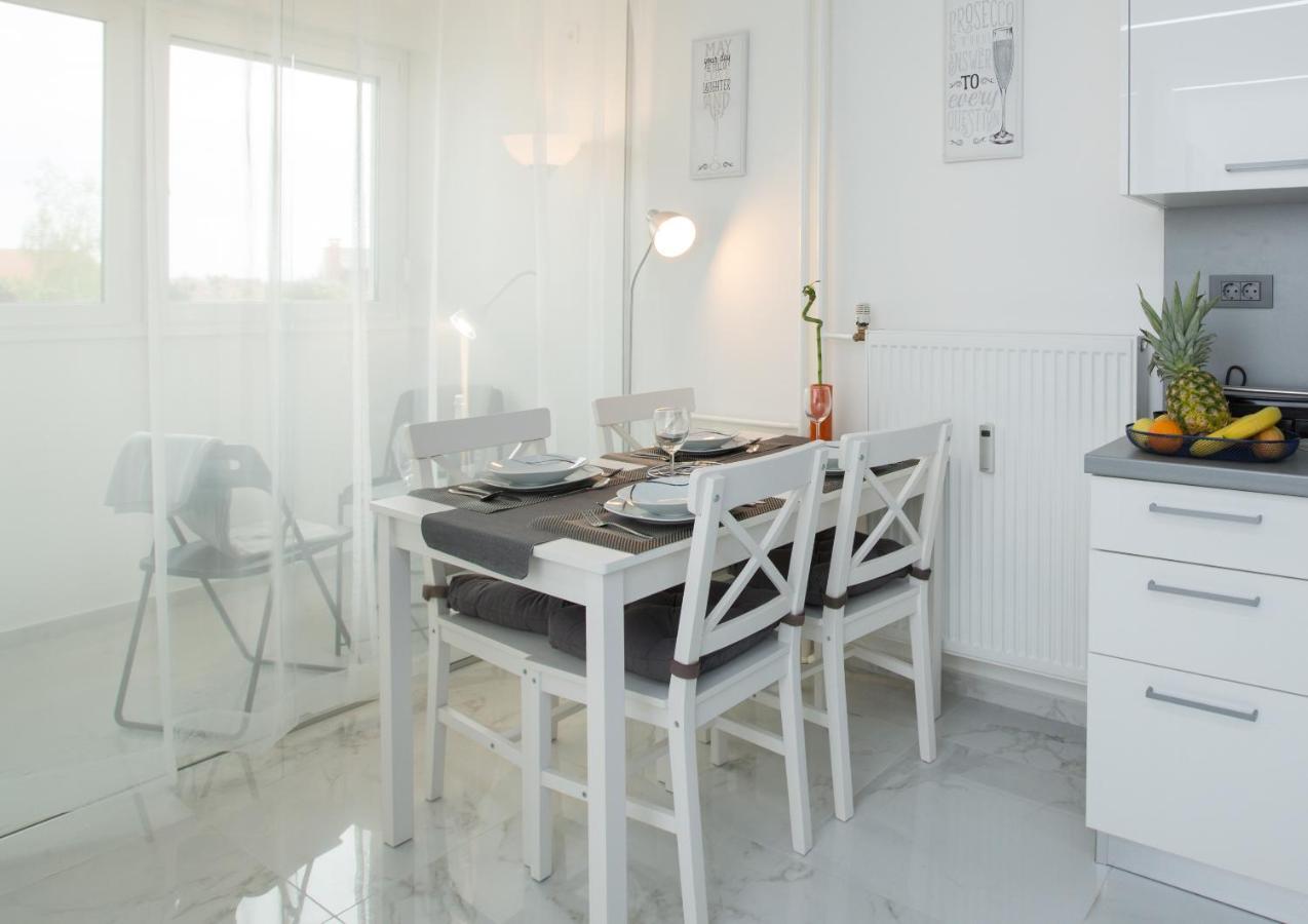 Appartamento Modern & Luxury Apt Zagreb Airport W/ Free Wifi Velika Gorica Esterno foto