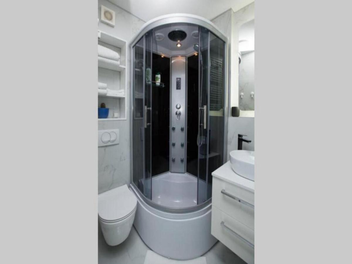 Appartamento Modern & Luxury Apt Zagreb Airport W/ Free Wifi Velika Gorica Esterno foto